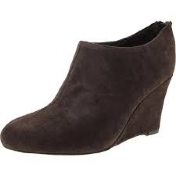 Naturalizer Ella Dark Brown taupe Wedge heel booties Shoes - Picture 2 of 10